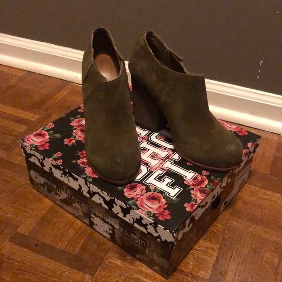 Jeffery Campbell Booties - Picture 1 of 8